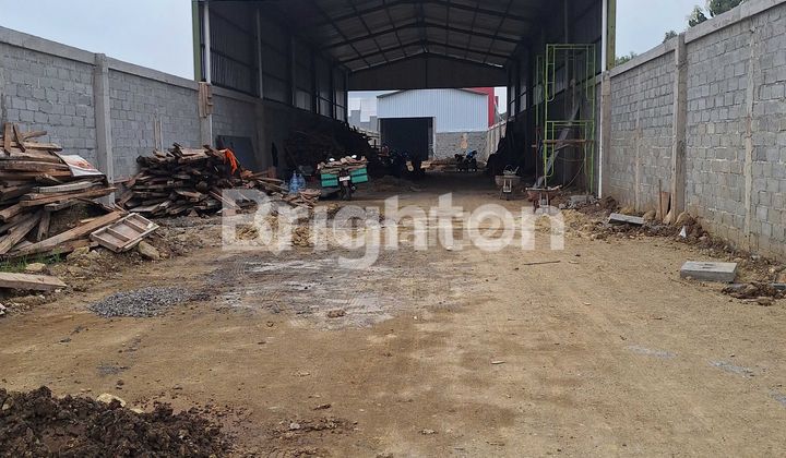 GUDANG BARU , ZONA KUNING,  AKSES KONTAINER 40 FEET , AREA SUKOHARJO