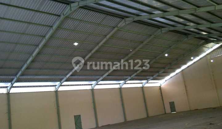 Warehouse Area in Kartosuro Accessible by 40-Foot Container Trucks & Wingbox Trucks, Considered Close to the Toll Gate.