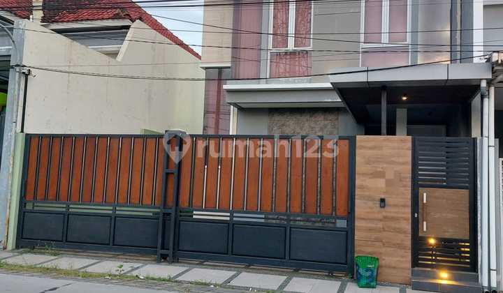 Rumah Mewah Fully Furnished 2 Lantai Minimalis Modern ( Dekat Pintu Tol ) Rumah Mewah Fully Furnished 2 Lantai Minimalis Modern ( Dekat Pintu Tol )