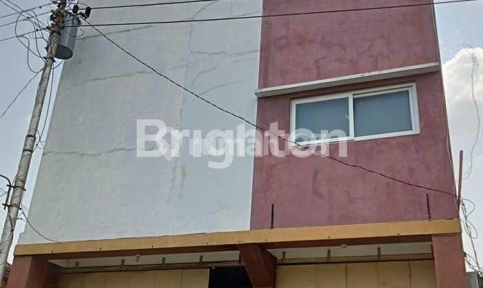 RUKO / RUMAH / RUMAH KOST 4 LANTAI POSISI HOOK SOLO BARU RUKO / RUMAH / RUMAH KOST 4 LANTAI POSISI HOOK SOLO BARU