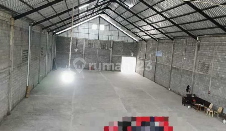 Container Warehouse Access 40 Feet Front Width 18 Meters Container Warehouse Access 40 Feet Front Width 18 Meters