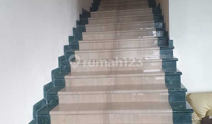 Villa Tretes Prigen Puncak Tertinggi Tretes 2