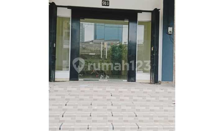 For Rent: Strategic Shop House Mayjend Sungkono, Surabaya 2