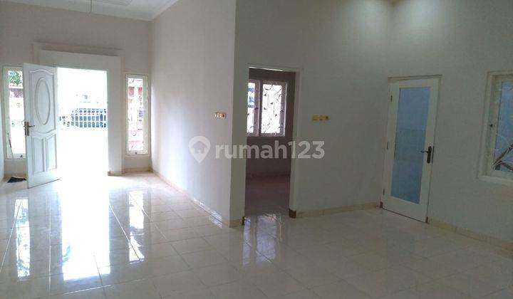 Dijual Rumah Siap Huni Hook Rungkut Mapan Surabaya Timur 2