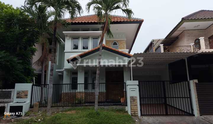 FOR SALE AFFORDABLE READY-TO-OCCUPY HOUSE 5M IN GRAHA FAMILI SURABAYA 1