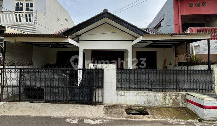 Disewakan Rumah Murah di Rawamangun , Jalanan 2 Mobil