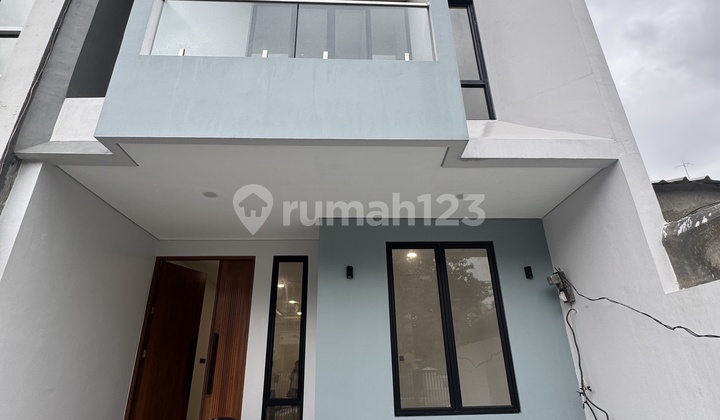 Dijual Rumah Modern di Gading Elok - Harga Nego! Dijual Rumah Modern di Gading Elok - Harga Nego!