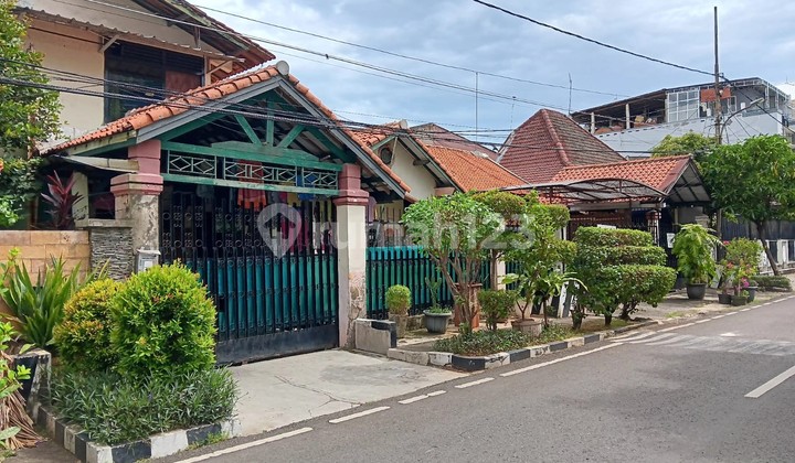 RUMAH KOST 2 LANTAI DI CEMPAKA PUTIH BARAT, JAKARTA PUSAT
