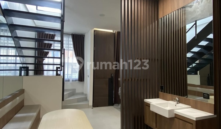 Di Jual Rumah Cengkareng Lokasi Strategis - Harga Nego