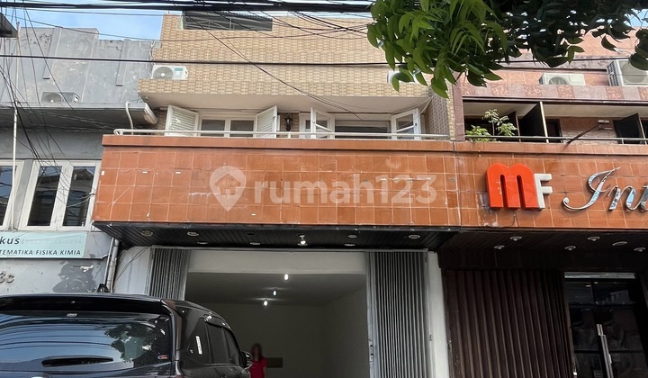 For Rent: 1st Floor Commercial Space Ready for Use in Sawah Besar For Rent: 1st Floor Commercial Space Ready for Use in Sawah Besar