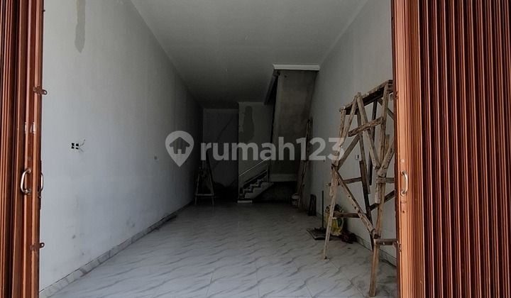 5-STORY SHOPHOUSE IN JEMBATAN LIMA, WEST JAKARTA 2