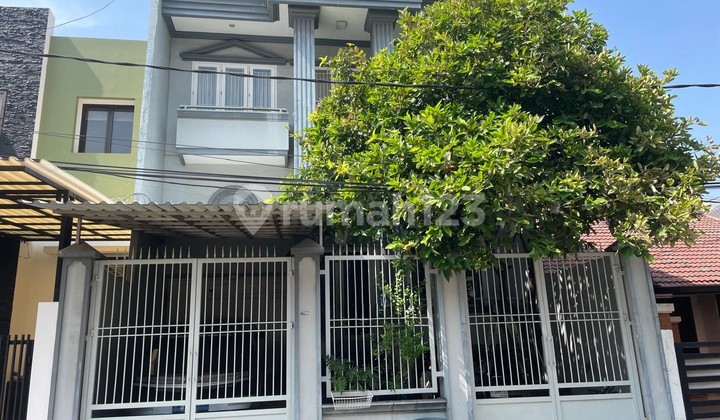 RUMAH 2 LANTAI DI KELAPA GADING, JAKARTA UTARA 2