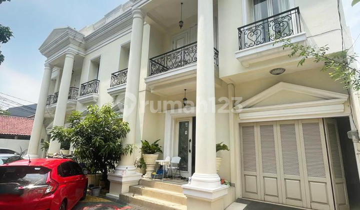 For Sale House in Tebet Timur Dalam Raya, Strategic Location - Negotiable Price For Sale House in Tebet Timur Dalam Raya, Strategic Location - Negotiable Price