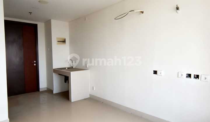 For Sale: Chadstone Studio Type Apartment, Crystal Tower, Unfurnished, in Cikarang.