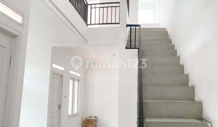 Dijual Rumah di Depok - Lokasi Strategis! 2