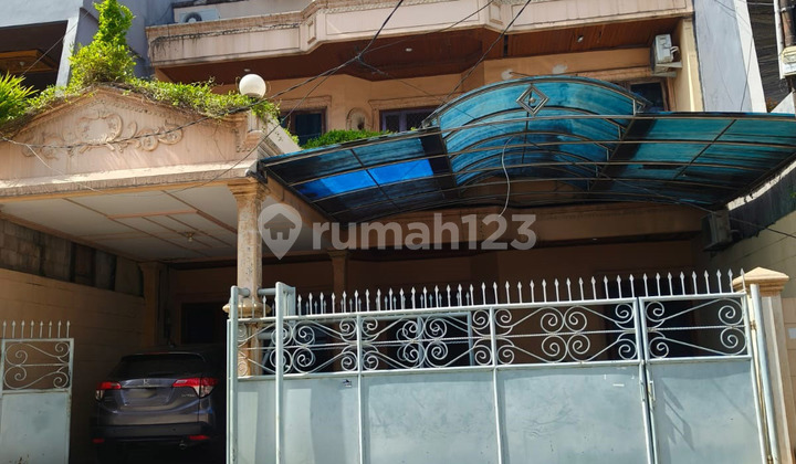 For Sale Sunter Paradise House Strategic Location - Negotiable Price!