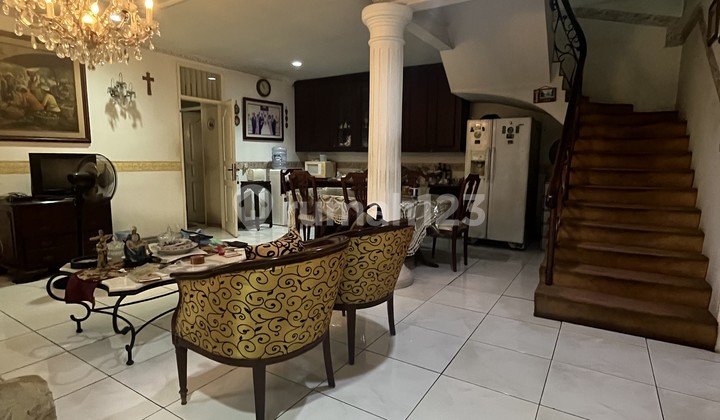 Dijual Rumah di Rawamangun Lokasi Strategis-Harga Nego!