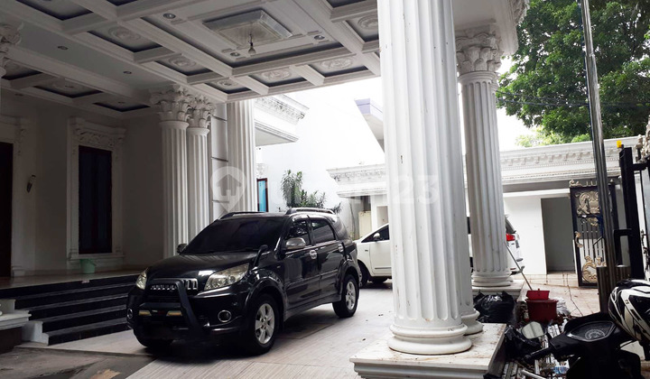 Hunian Mewah di Senen – Desain Modern, Lokasi Bergengsi