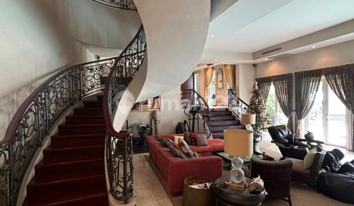 Dijual Rumah Mewah di Villa Gading Indah - Siap Huni !