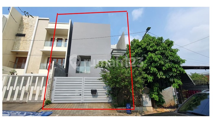 Rumah 3,5 Lantai di Vila Permata Gading, Jakarta Utara 2