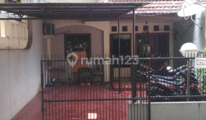 For Sale: Boarding House in Gading Elok, Kelapa Gading, North Jakarta 1