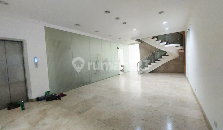 Disewakan Bangunan Mandiri di Rawamangun, Jakarta Timur - Harga Nego Disewakan Bangunan Mandiri di Rawamangun, Jakarta Timur - Harga Nego