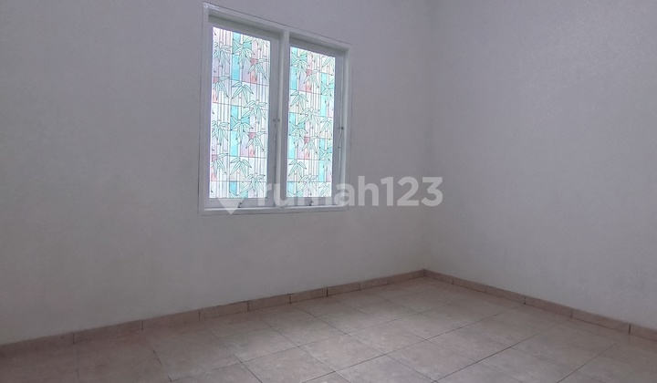 House for Sale in Kelapa Gading - Strategic Location 2