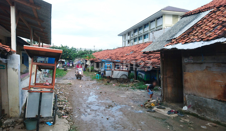 Di Jual Rumah Induk 3 dan Kontrakan 40 Pintu 2