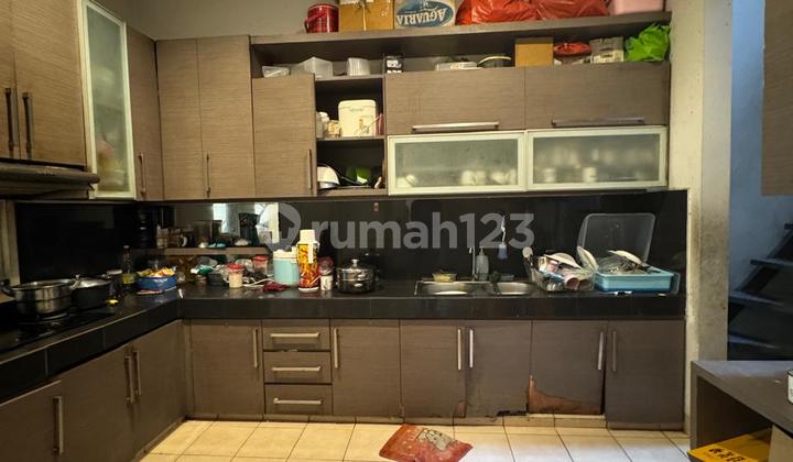 Dijual Rumah Grand Orchard - Lokasi Strategis! 2