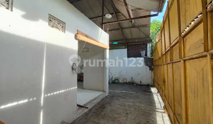 Dijual gudang 1 lantai lokasi kawasan gatot subroto denpasar timur akses jalan 6 meteran 11