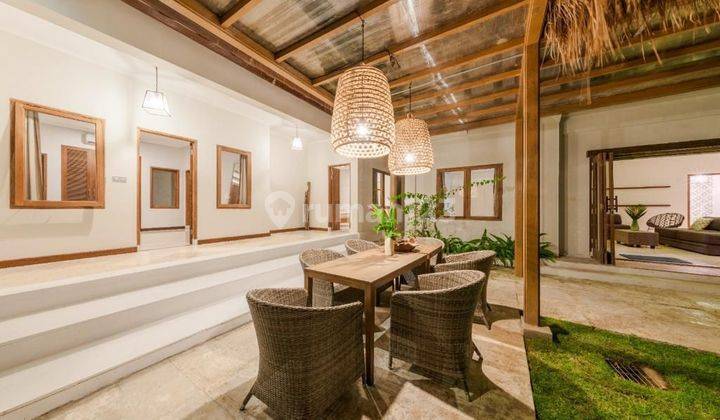 Dijual luxury villa di Jalan raya canggu kuta utara 2