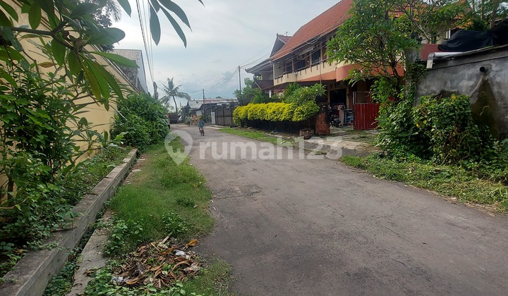 Dijual tanah ada bangunan gudang lokasi denpasar timur jalan sekar jepun akses 6 meter 7