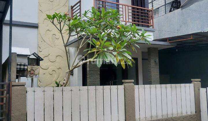 Rumah 2 lantai bangunan minimalis lokasi dekat hardys tabanan bali dekat dengan jalan utama Denpasar - Gilimanuk dan dekat fasilitas umum 1