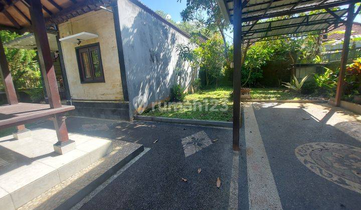 Rumah 1 lantai halaman luas dekat kota tabanan dan SMA 1 Tabanan lingkungan perumahan akses papasan mobil 6