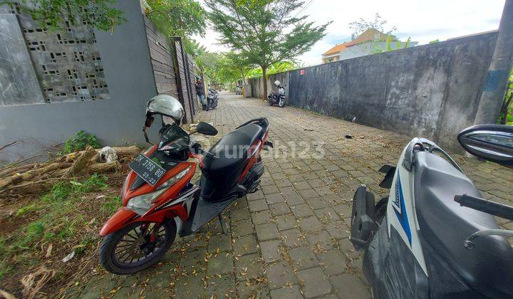 Dikontrakan sebidang tanah kosong lingkungan villa lokasi sanur kaja harus ambil global 2