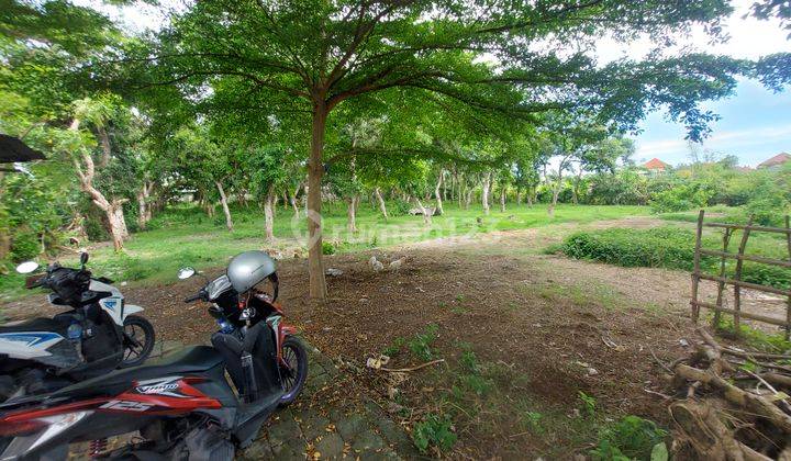 Dikontrakan sebidang tanah kosong lingkungan villa lokasi sanur kaja harus ambil global 4