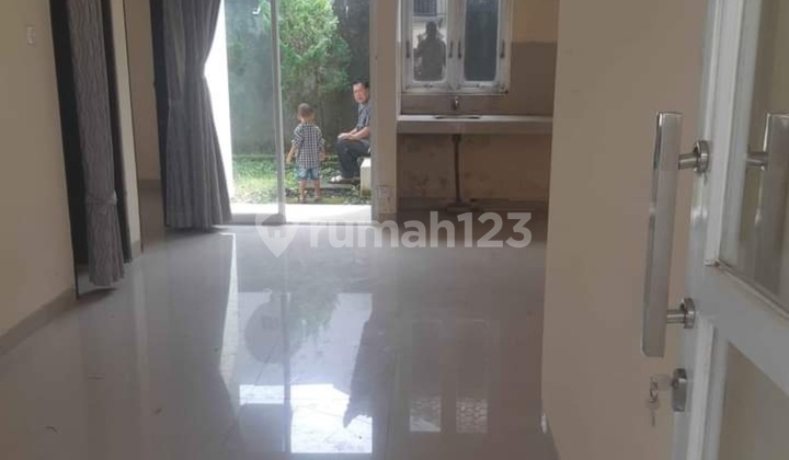 Dijual rumah bangunan minimalist lokasi pusat kota tabanan lingkungan perumahan 4