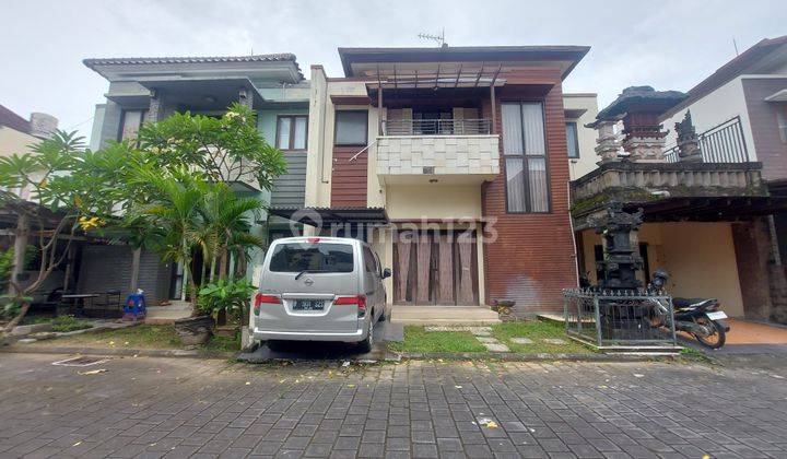 Dijual rumah 2 lantai perlu renovasi lokasi sandat residence one gate sistem lokasi dekat jalan nangka selatan dan jalan suli 4
