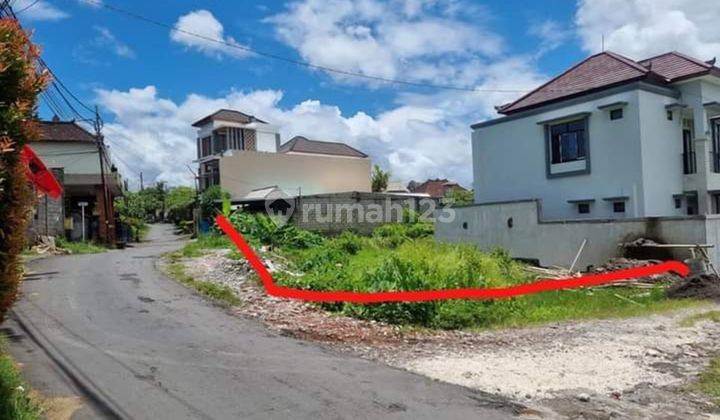 Dijual sebidang tanah kosong posisi Hook lokasi jalan astasura denpasar utara dekat warung subak
 2