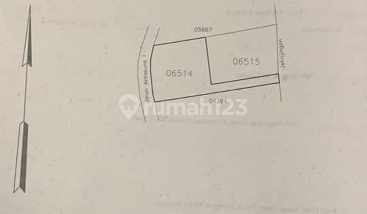 Dijual sebidang tanah kosong posisi Hook lokasi jalan astasura denpasar utara dekat warung subak
 3