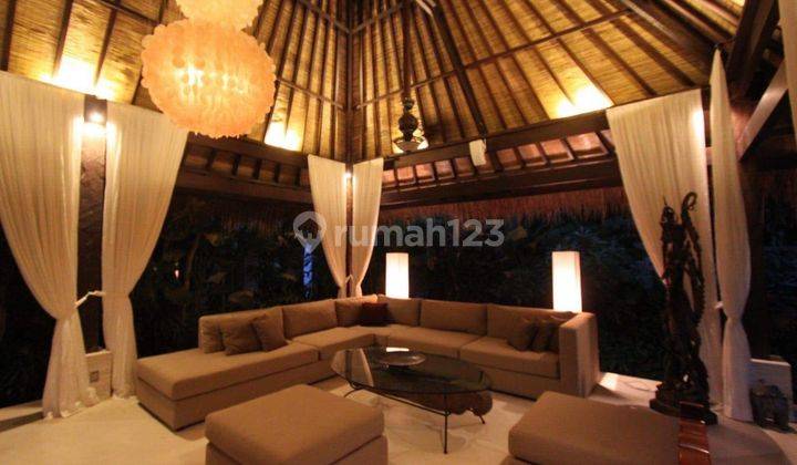 For sale villa minimalis los sungai padanggalak sanur 2