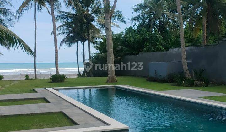 Dijual brand new villa beach front balian beach 1