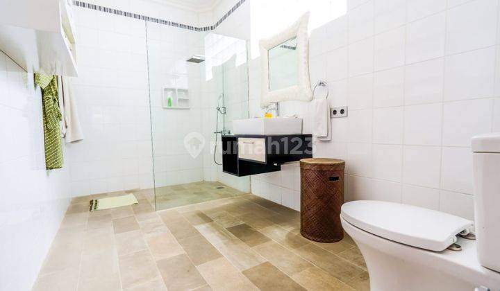 villa mininalis nyaman kutuh nusa dua