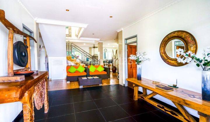 villa mininalis nyaman kutuh nusa dua