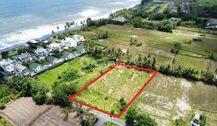 For sale land for a villa near Keramas beach 1