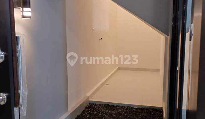 Rumah Baru Exlusive Lokasi Renon Jalan Tukad Badung Terletak Di Pusat Kota 7