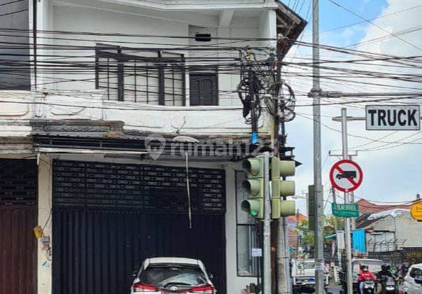 Dijual Ruko Bangunan 3 Lantai Lokasi jalan Utama Teuku Umar 1