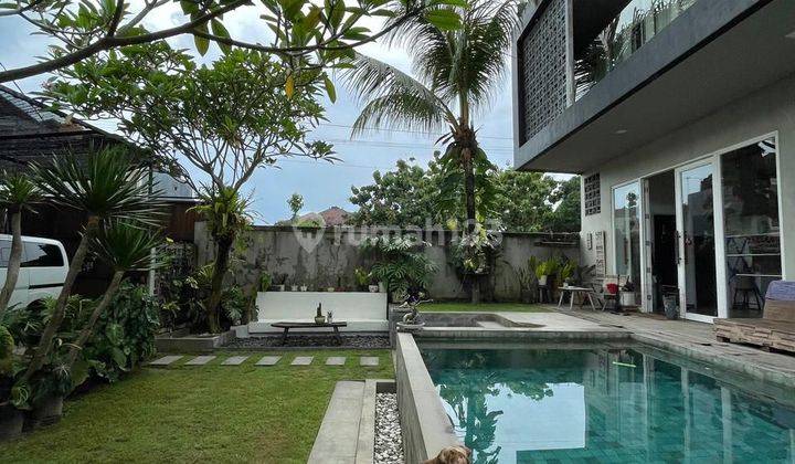 Modern Minimalist Villa Location Puri Gading Jimbaran Bali 1