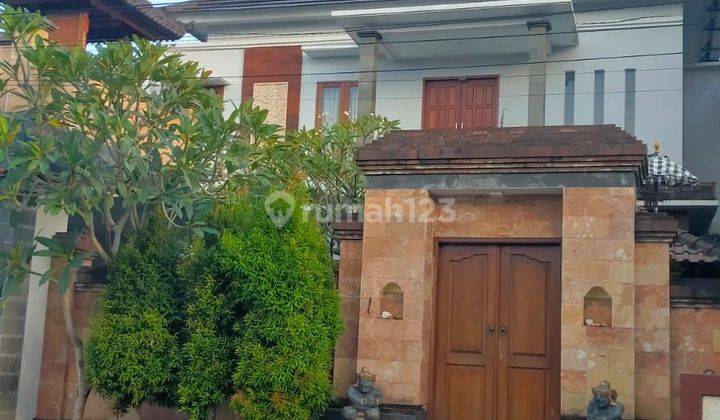 Dijual Rumah Bangunan 2 Lantai Lokasi Renon Dekat Lapangan Renon 1