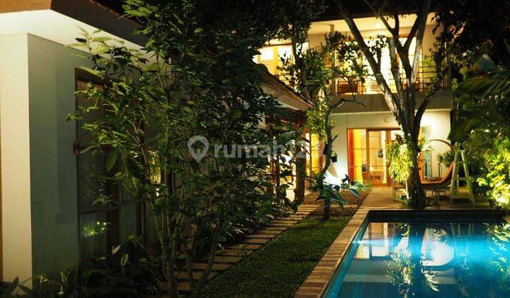 For Sale Villa, 2 Floor Building, Pecatu, South Kuta 1